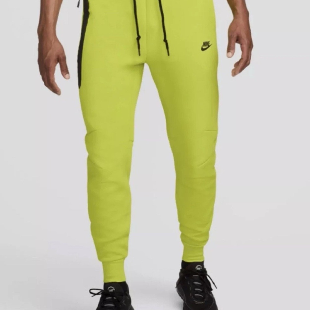 Nike Sportswear Tech Fleece Slim Fit Joggers Bright Cactus Sz XXLTT FB8002-357
